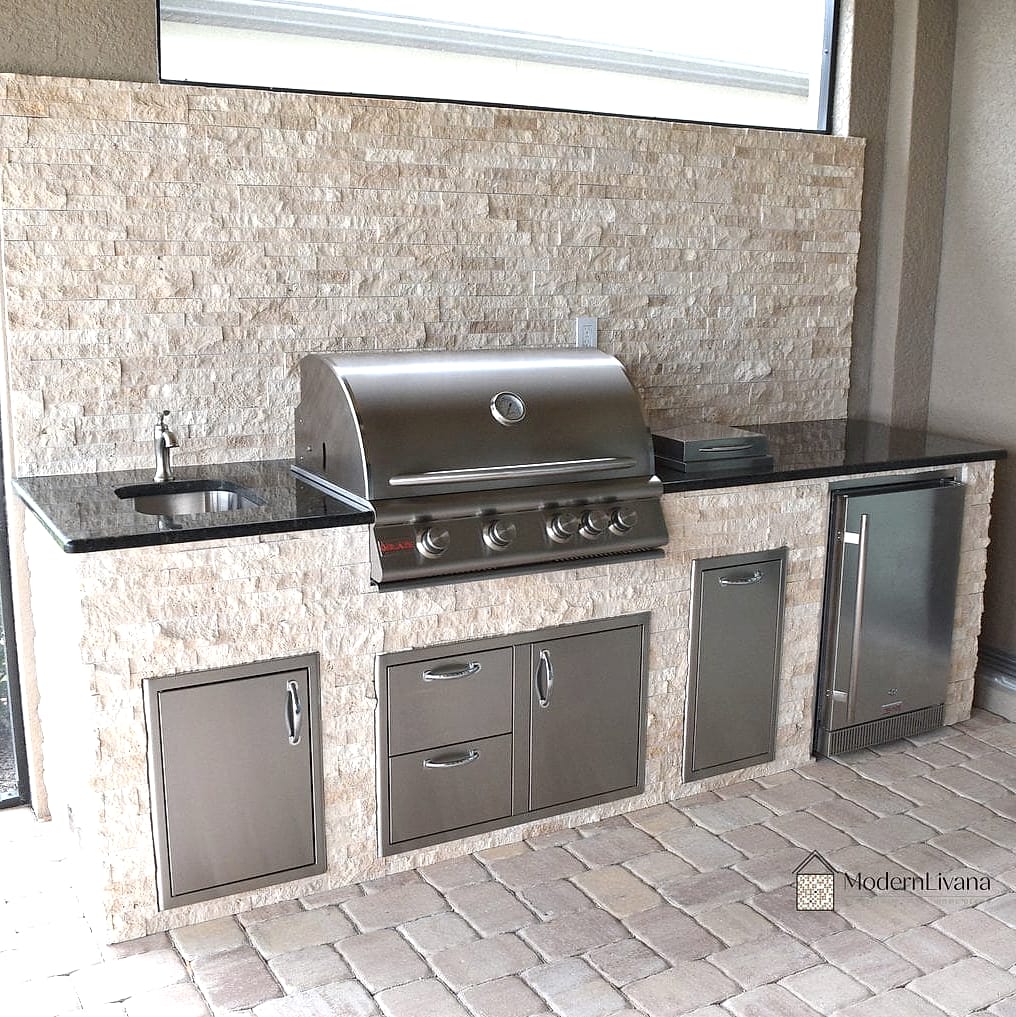 25 Black Tile Ideas to Show Your Contractor 24 Black Tile Outdoor Kitchen Surround