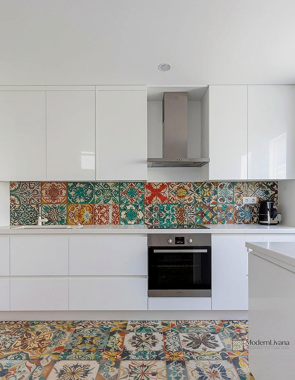 Bold Encaustic Cement Tile