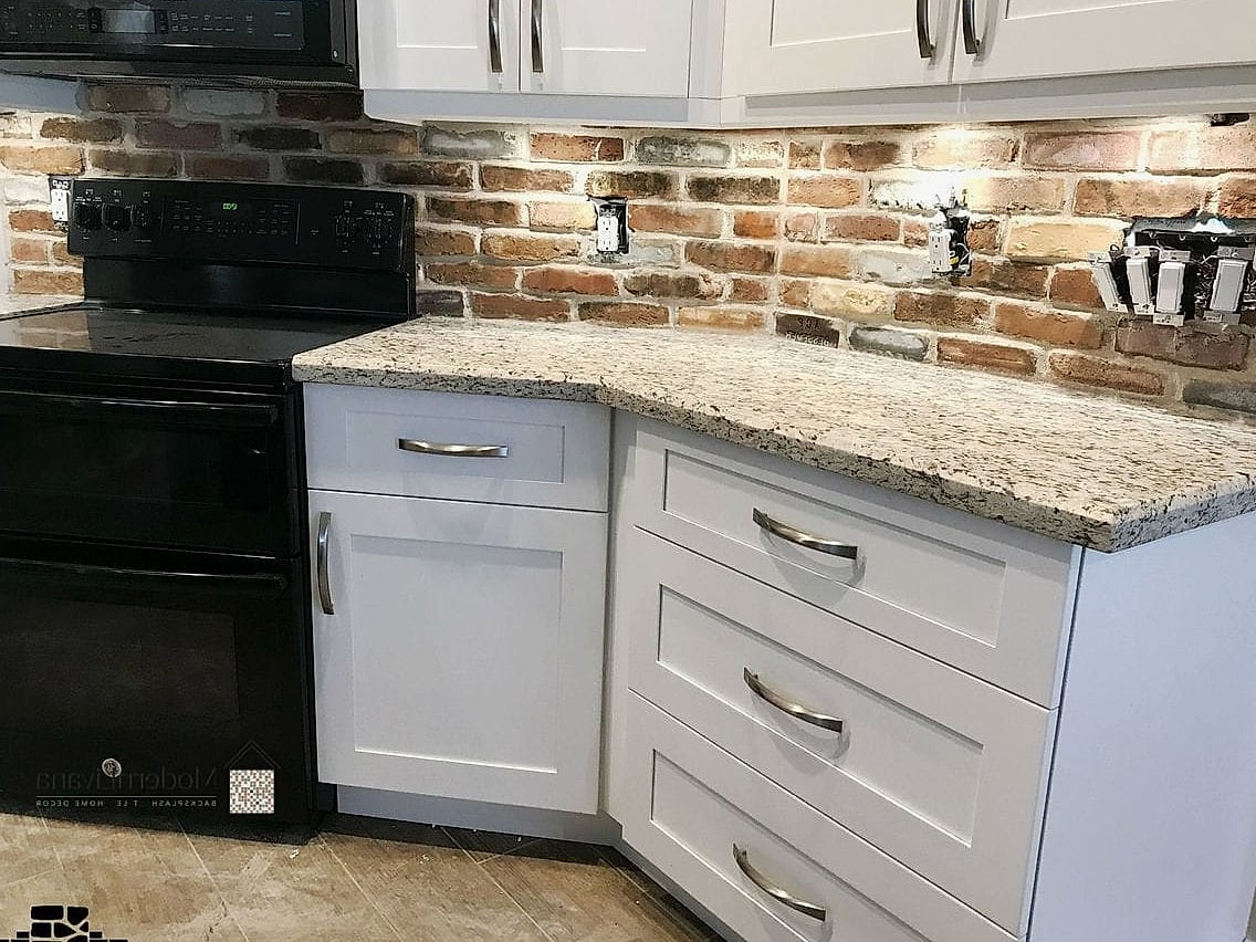 29 Kitchen Backsplash Ideas From Homes We Absolutely Love 18 Brick Veneer Backsplash