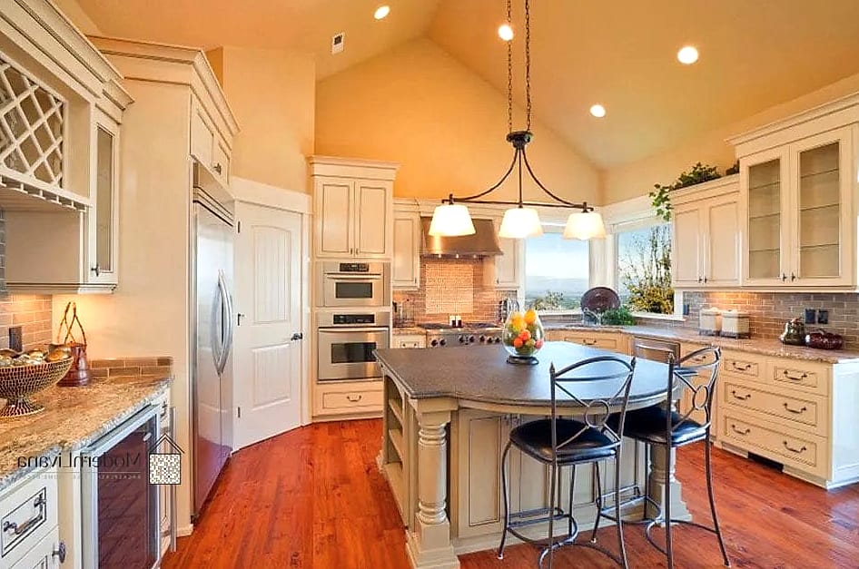 Ceiling-Height Cabinets