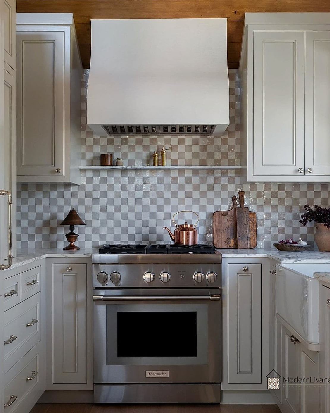 Checkerboard Tile Pattern