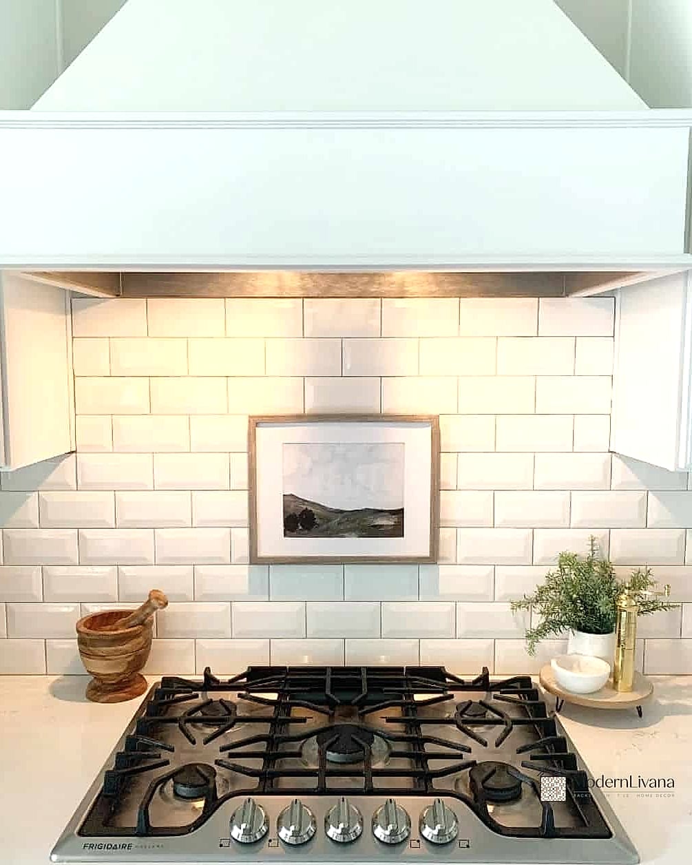 Classic White Subway Tile with Dark Grout