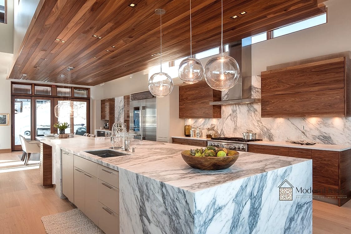 Dramatic Veined Porcelain Panels