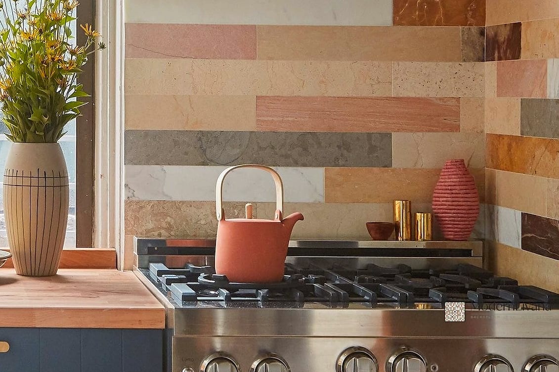 23 Multicolor Backsplash Ideas That Are Stylish and Practical 4 Earth Tone Stone Mosaic