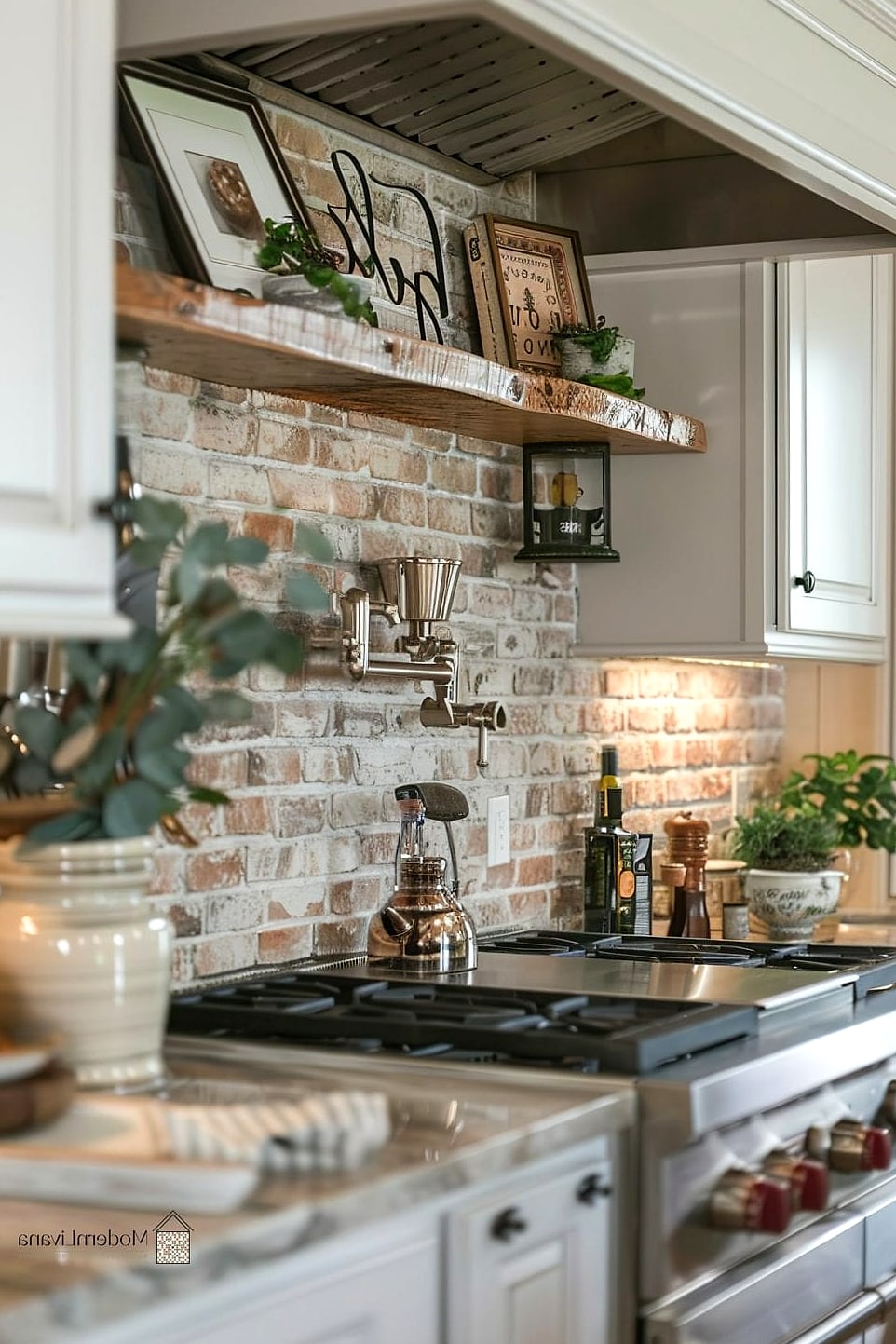 Farmhouse Brick Backsplash