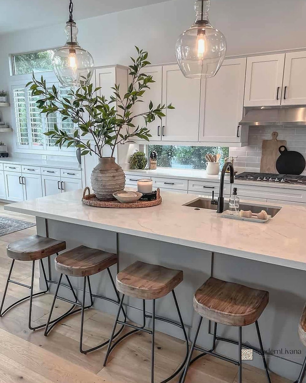 Floral Kitchen Island Accent