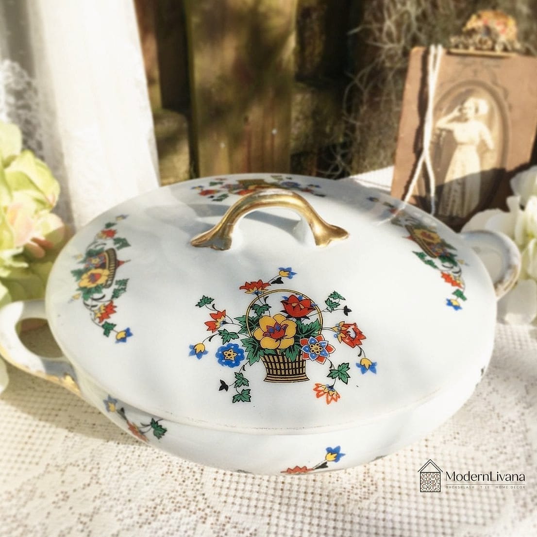 Floral Serving Ware Display