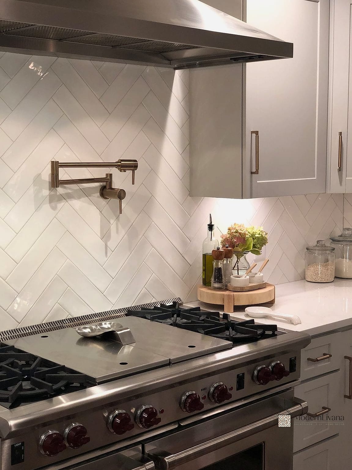24 Kitchen Backsplash Ideas to Inspire Your Next Renovation 5 Herringbone Tile Pattern
