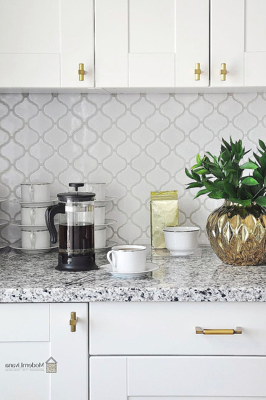 23 Glazed Porcelain Tile Ideas That Maximize Style and Function 16 Kitchen Backsplash Glazed Porcelain Tile with Quartz Countertops