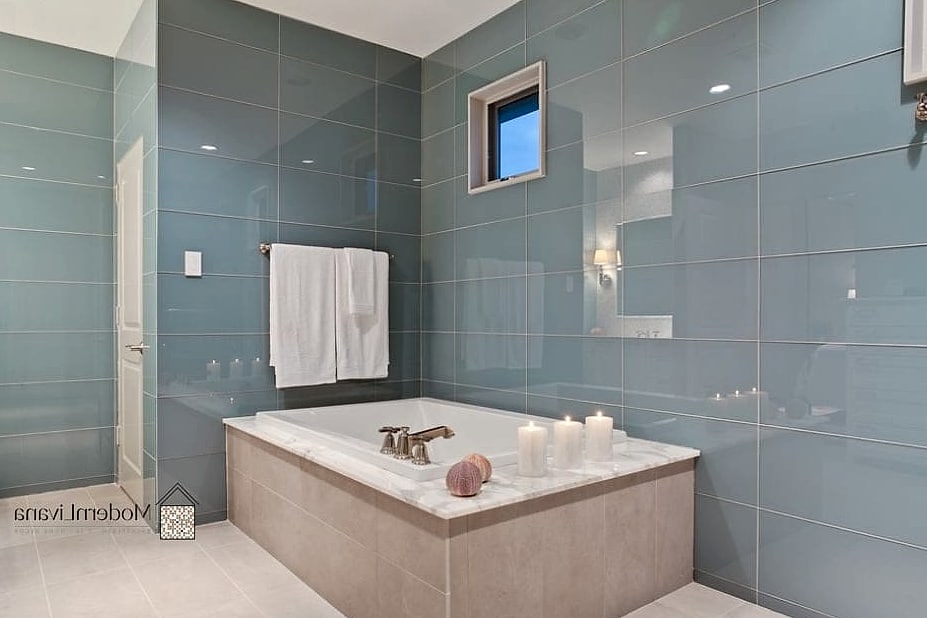 25 Modern Glass Tile Ideas That Look Expensive But Aren't 13 Large Format Glass Tile