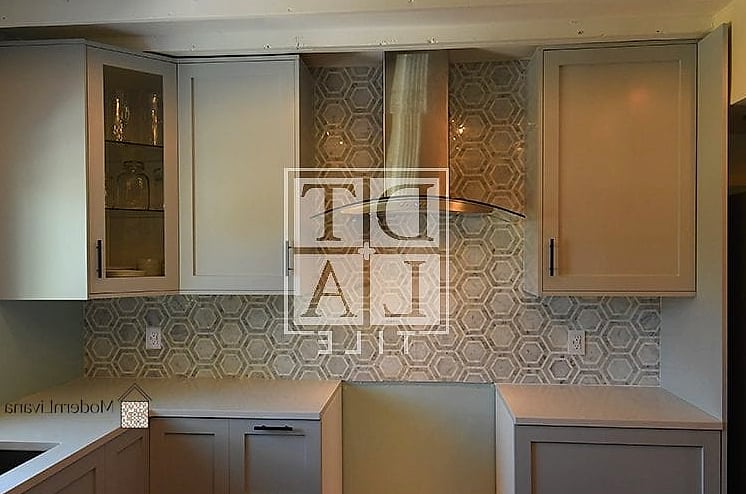 29 Kitchen Backsplash Ideas From Homes We Absolutely Love 13 Marble Hexagon Tile