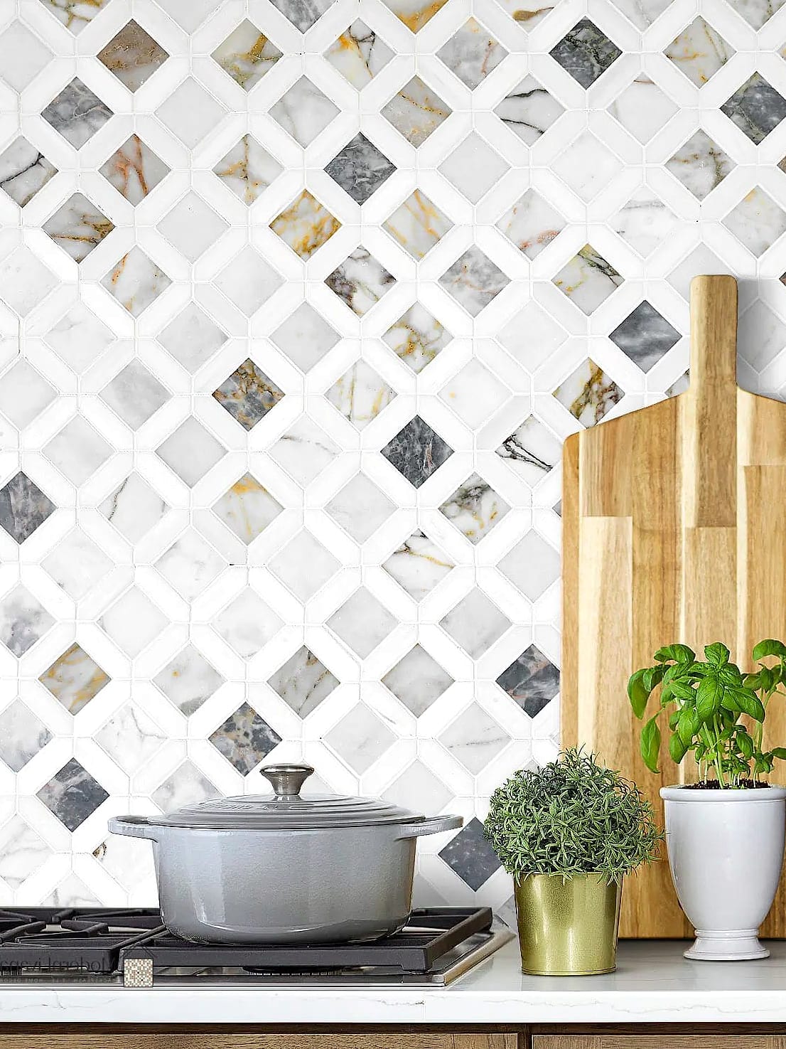 30 Marble Backsplash Ideas That Are Stylish and Practical 7 Marble Mosaic Tile Accent