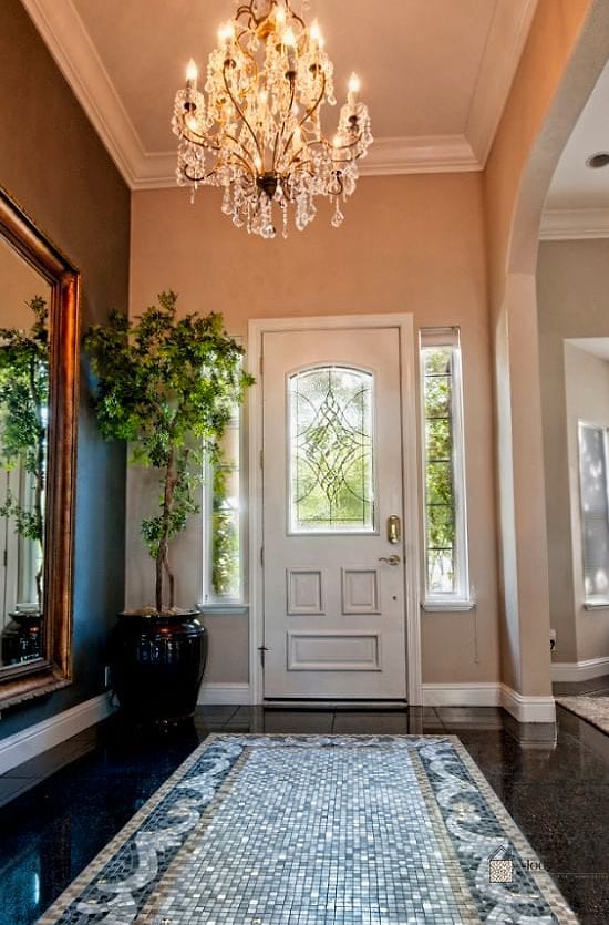 Mosaic Entryway Floor