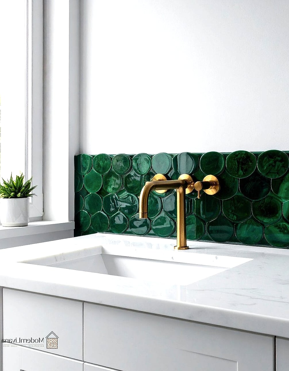 Scalloped Fan Tile