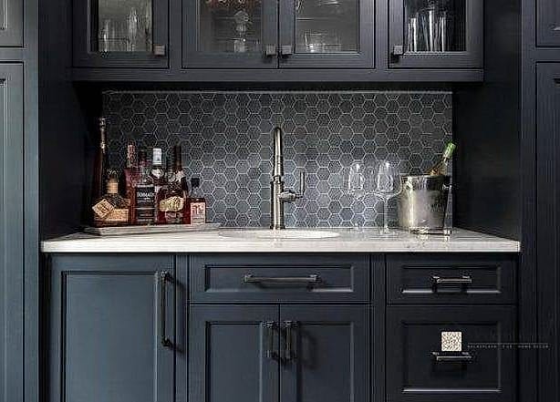Small Hexagon Tile Pattern
