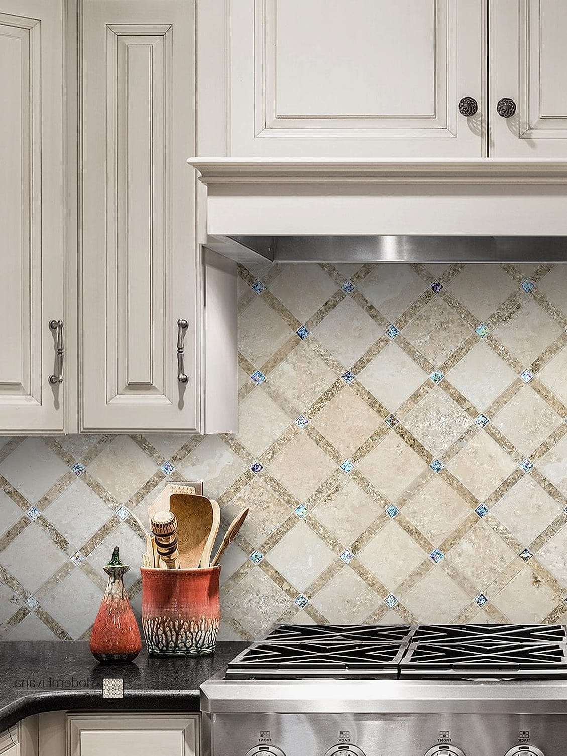 Two-Tone Backsplash with Color Contrast