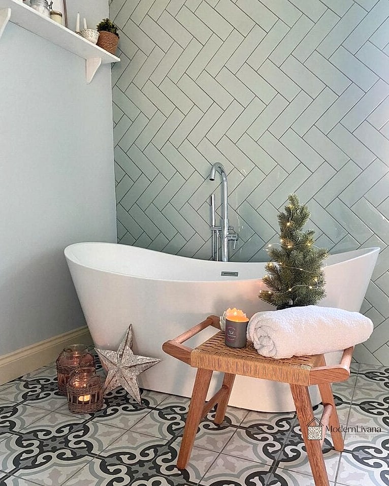 Vertical Herringbone Tile Pattern