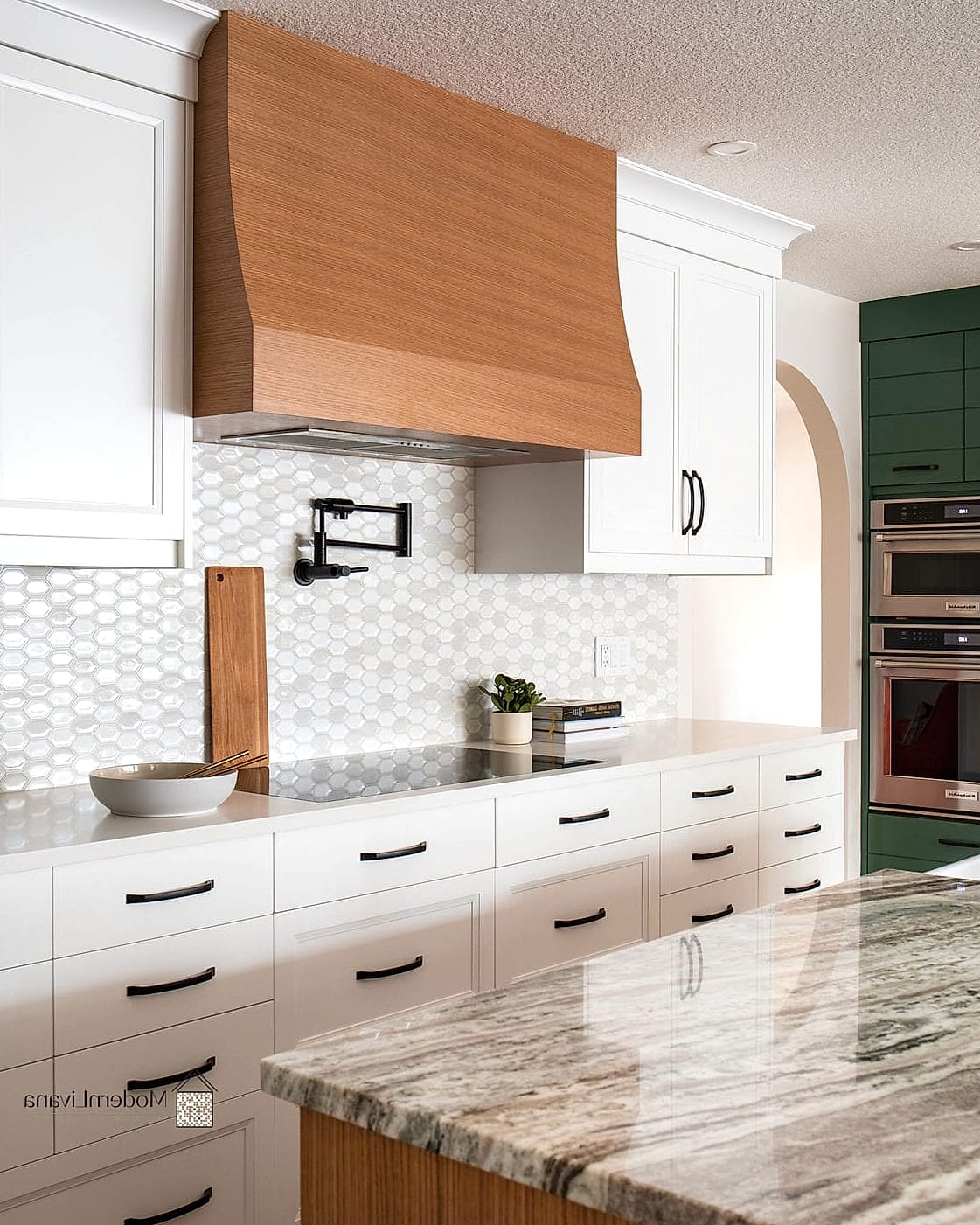 Vertical Layout for Higher-Looking Ceilings