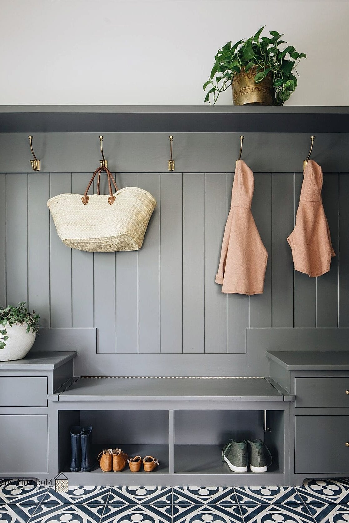 Vertical Tile in a Mudroom