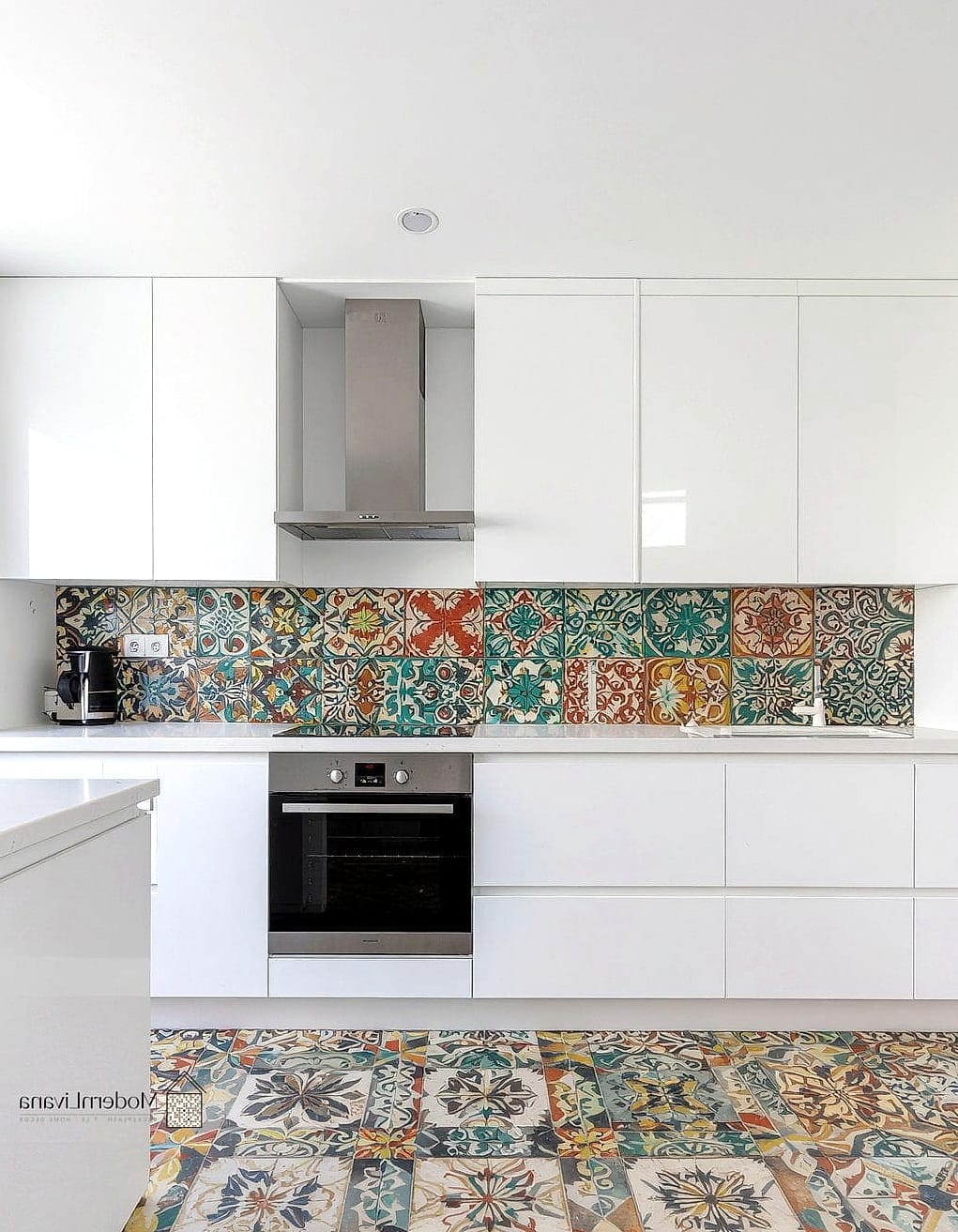 Vintage-Style Encaustic Cement Tile
