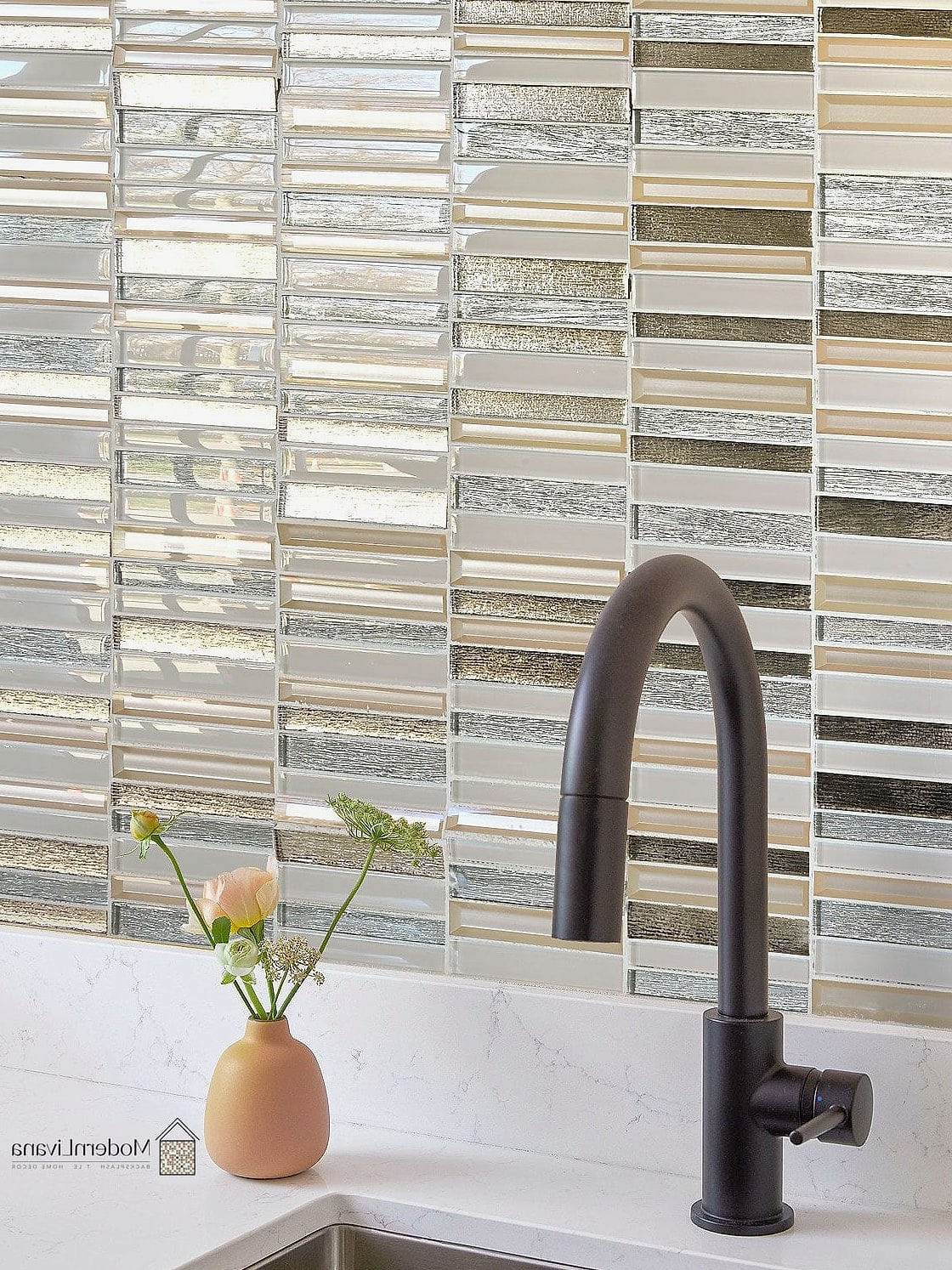 26 White Backsplash Ideas That Will Transform Your Space 12 White Beveled Edge Tile