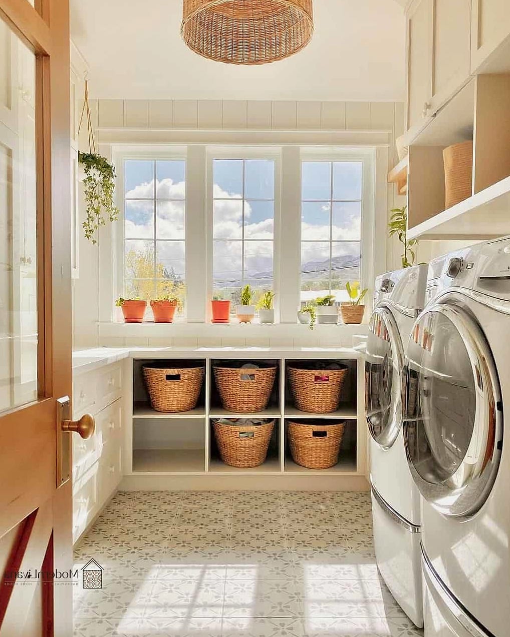 28 White Ceramic Tile Ideas Perfect for Any Budget 15 White Ceramic Laundry Room Walls