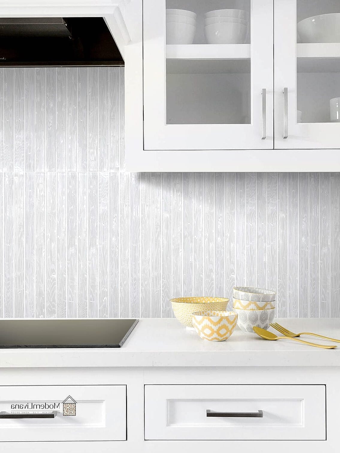 22 White Chevron Backsplash Ideas That Maximize Style and Function 10 9. White Chevron Glass Tile Backsplash