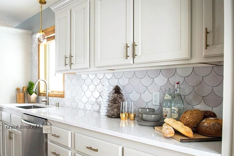 White Fish Scale Tile
