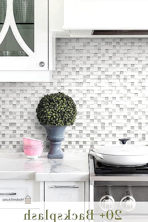 27 White Glass Metal Backsplash Ideas That Are Absolutely Worth It 8 White Glass Metal Backsplash Behind Open Shelving