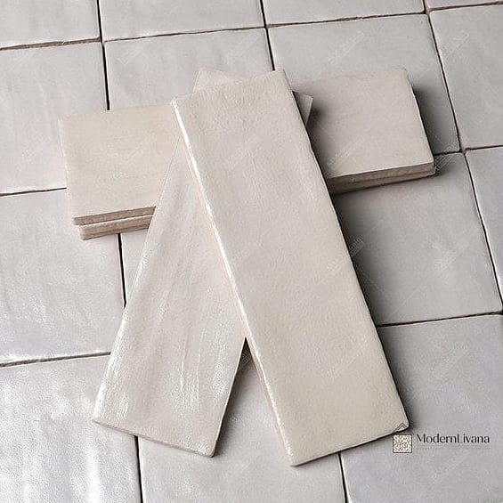 23 Glazed Porcelain Tile Ideas That Maximize Style and Function 4 White Glazed Porcelain Subway Tile with Modern Details
