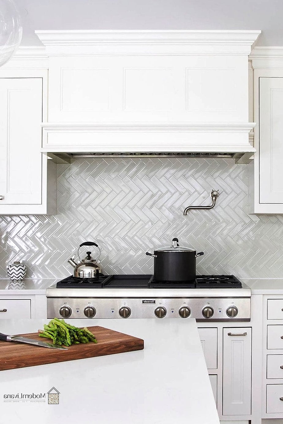 23 White Backsplash Ideas That Will Transform Your Space 4 White Herringbone Tile Pattern