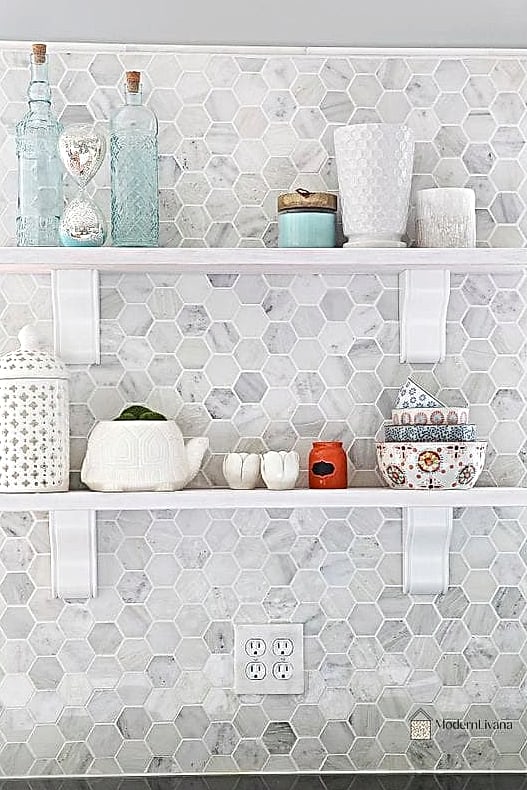 White Hex Tile Paired with Black Grout in a Bathroom-Style Crossover
