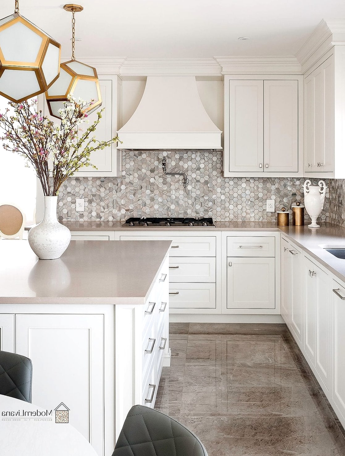 White Hexagon with Natural Stone Details