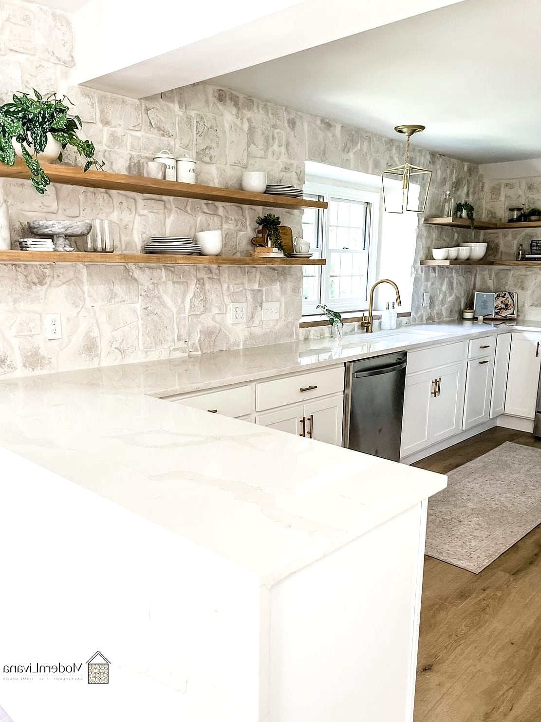 20 White Backsplash Ideas That Will Transform Your Space 18 White Stone Slab Backsplash
