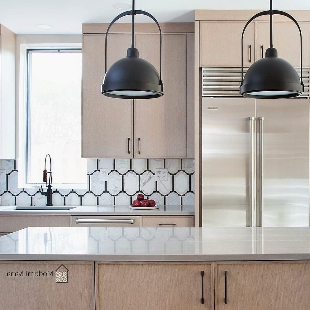 Balance With a Light Quartz Countertop