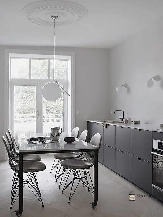 Black Fixtures for Contrast