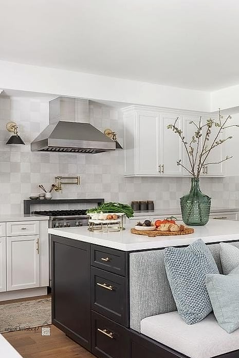 30 Black Kitchen Ideas You'll Want to Save Right Now 29 Black Kitchen with Built-In Bench Seating