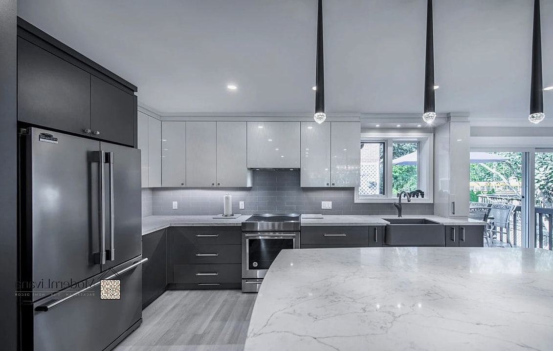 Black Matte Faucet and Fixtures
