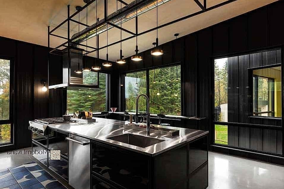 26 Industrial Style Kitchen Ideas From Homes We Absolutely Love 3 Black Steel Windows