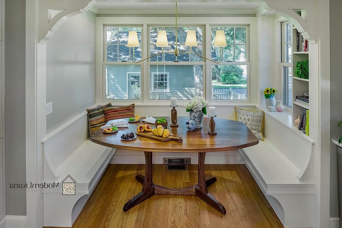 Built-In Nook with a Hidden Table Extension