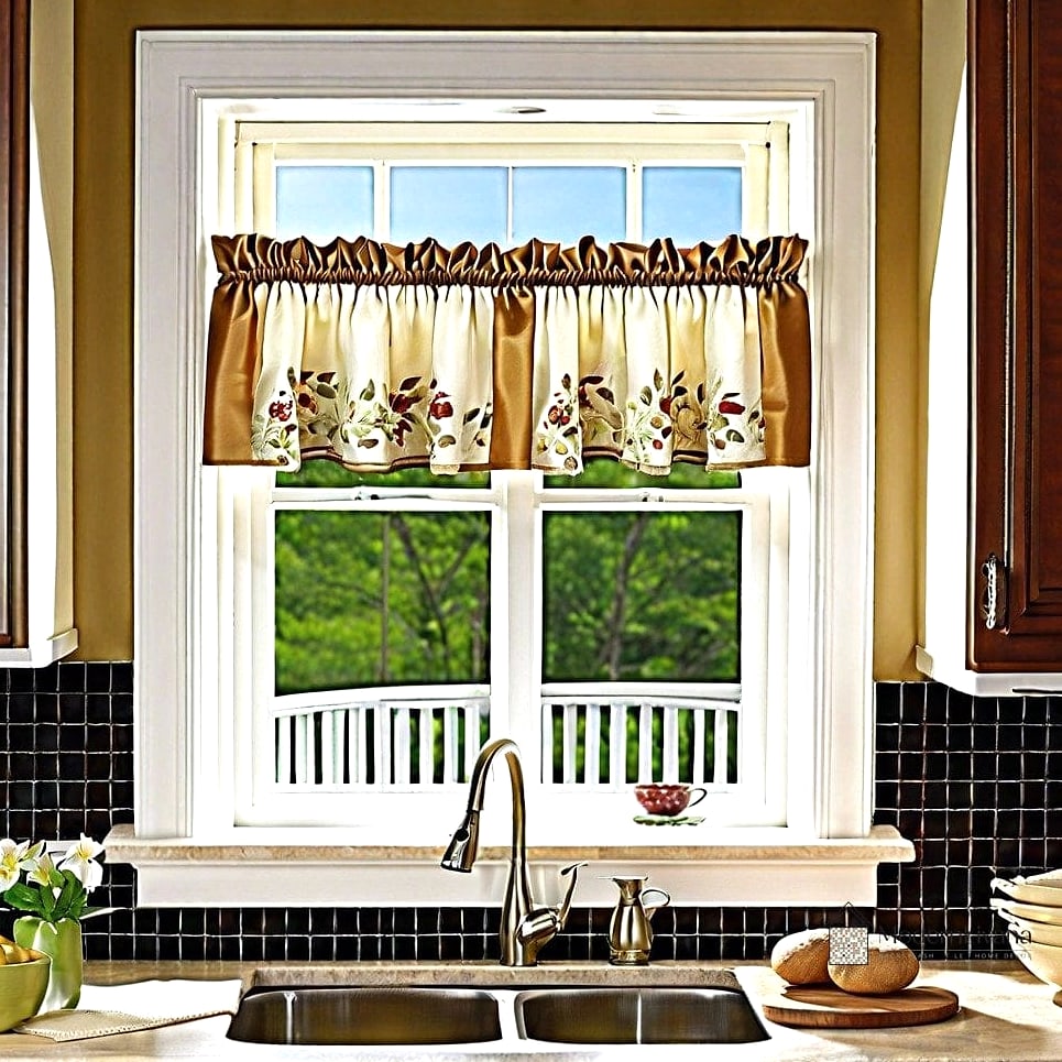 Café Curtains Paired with a Top Valance