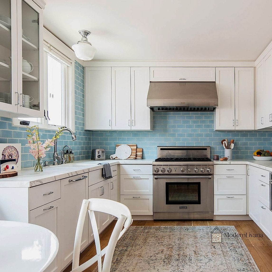 Classic Blue and White Delft-Style Tile