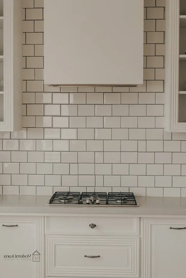 29 Best Backsplash Ideas for Every Home Style and Budget 2 Classic White Subway Tile