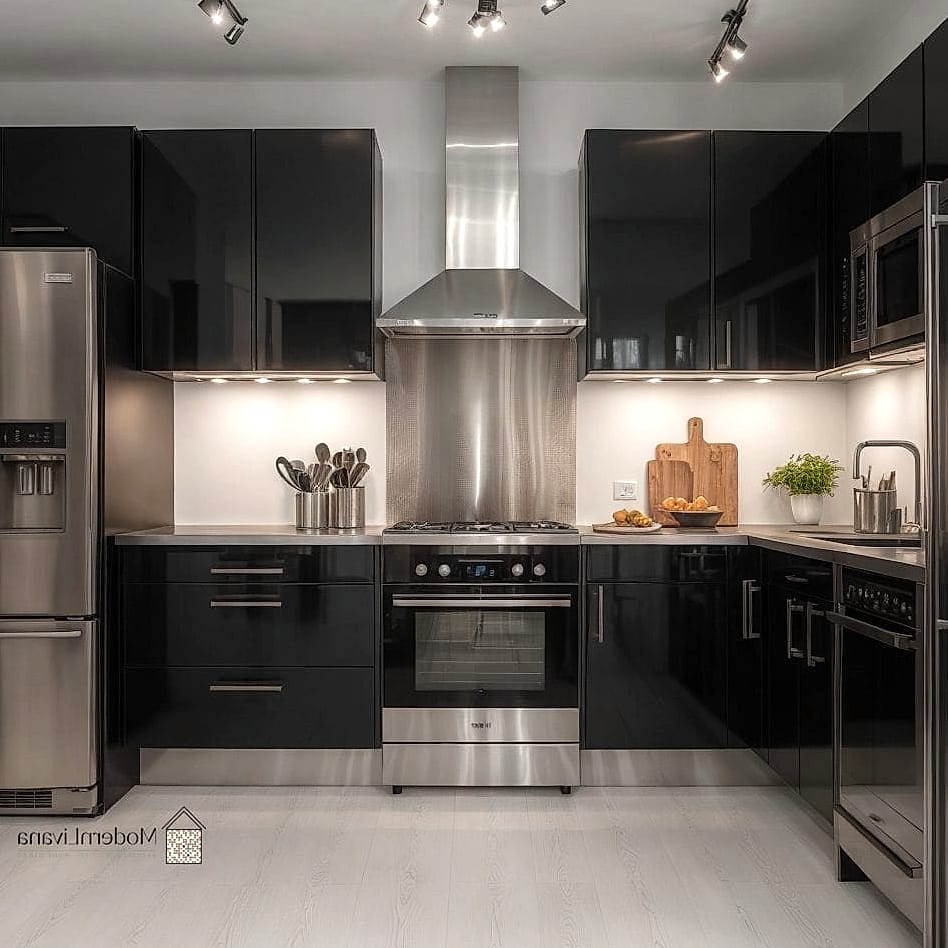 Create a Statement With a Black Stainless Range Hood