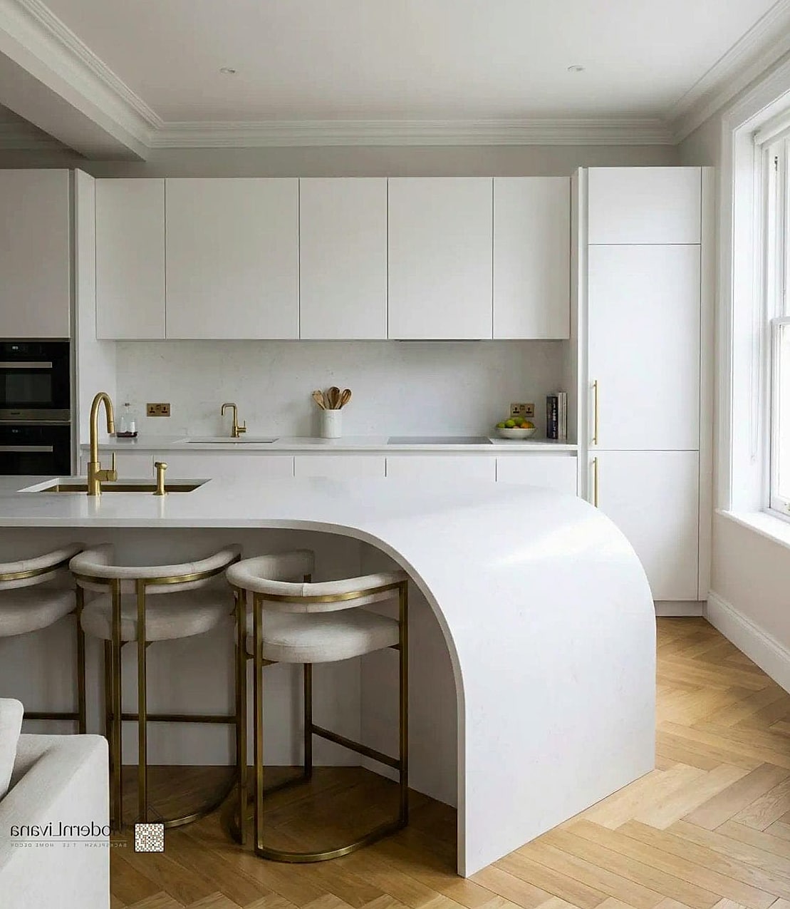 25 Kitchen Peninsula Ideas Stylish Functional Peninsula Ideas Perfect for Any Budget 23 Curved Peninsula Edge