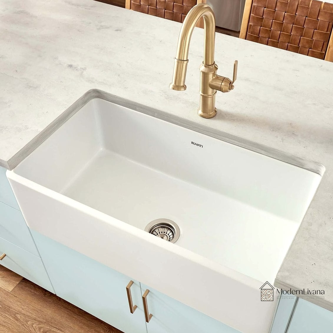 Farmhouse Sink with Brushed Brass Faucet