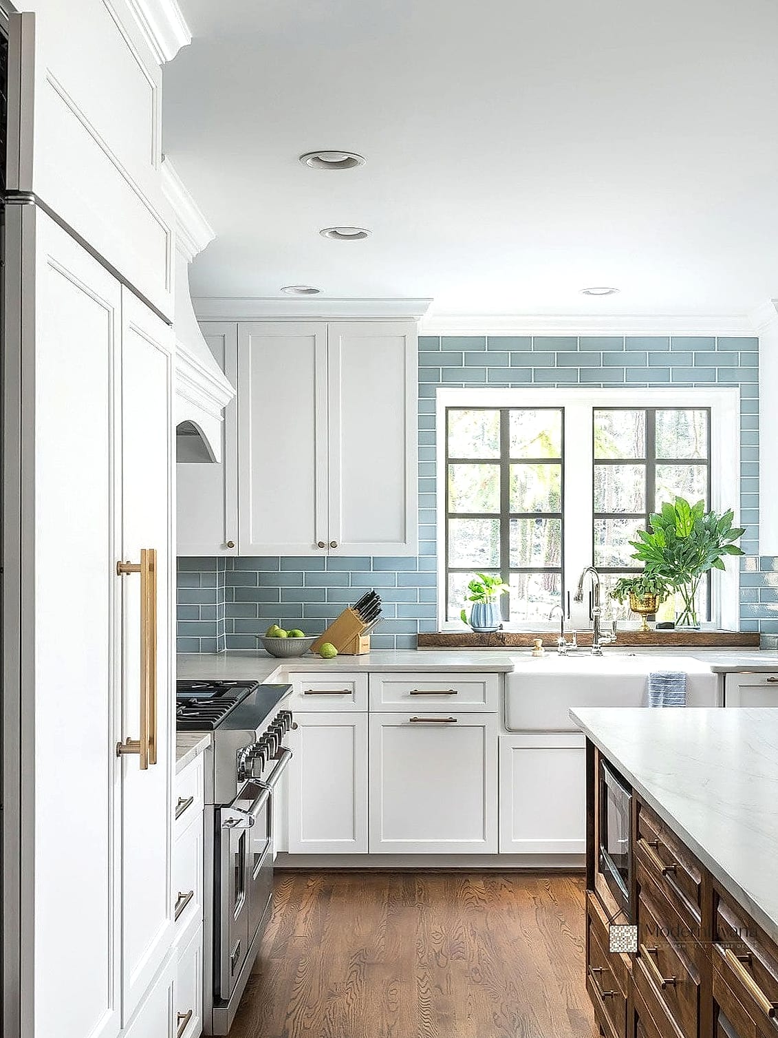 29 Best Backsplash Ideas for Every Home Style and Budget 11 Glass Tile Mosaic