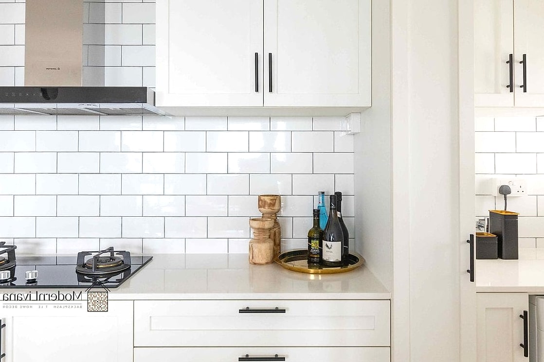 Glossy White Subway Tile for Easy Cleaning