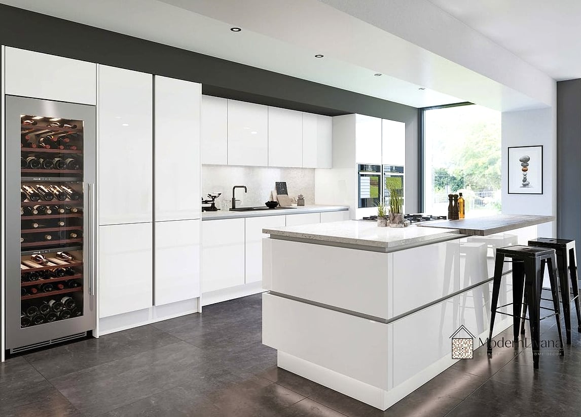High-Gloss Lacquer Finish