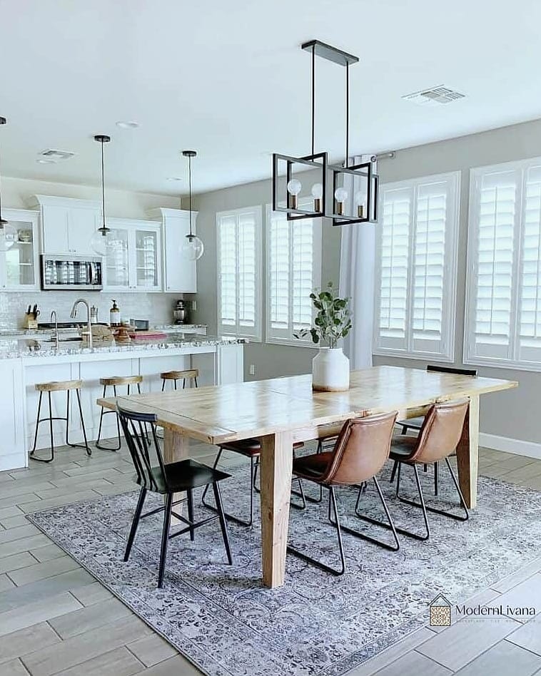 A Kitchen Table That Replaces the Island Entirely